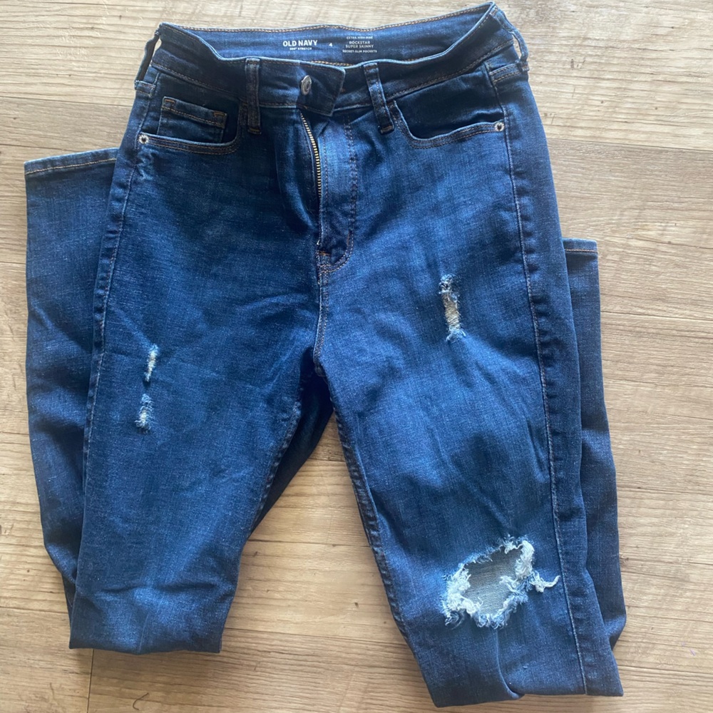 Old Navy Super High Rise Ripped Super Skinny Jeans